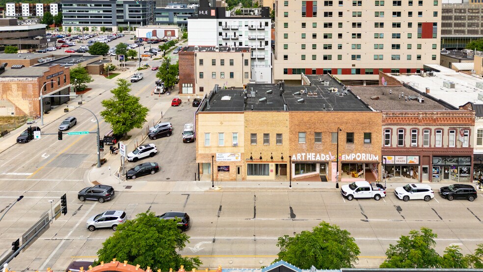 319 Broadway Ave S, Rochester, MN à vendre - Photo principale – Image 1 sur 1