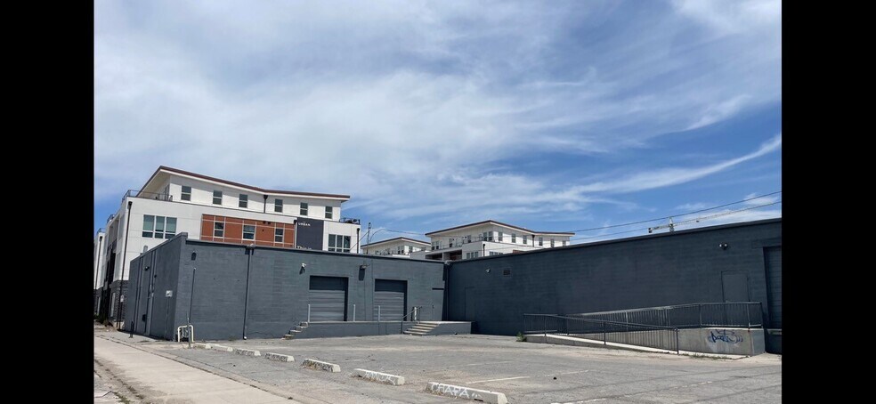 75 S 600 W, Salt Lake City, UT à vendre - Photo de l’immeuble – Image 2 sur 10