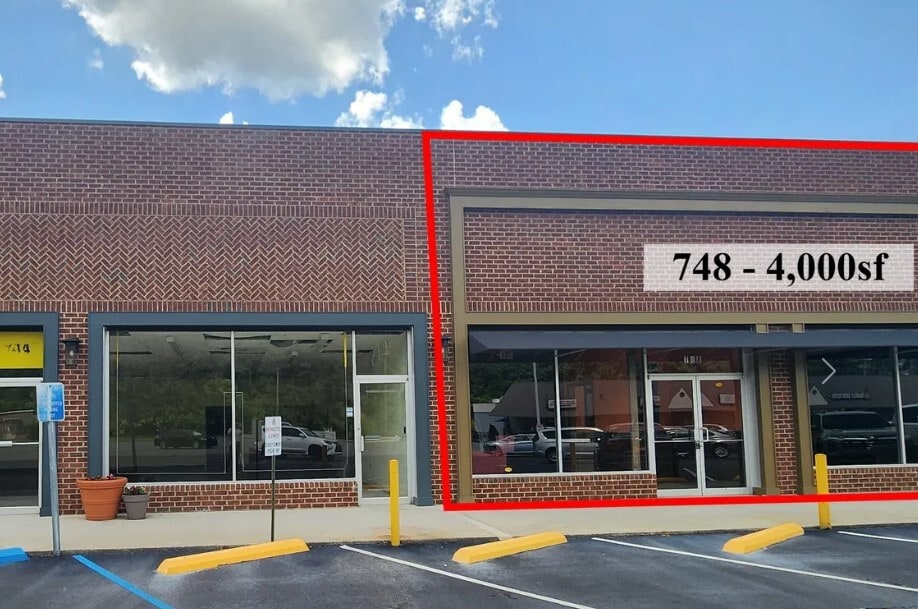 770 Shades Mountain Plz, Hoover, AL à louer Photo de l’immeuble– Image 1 sur 1