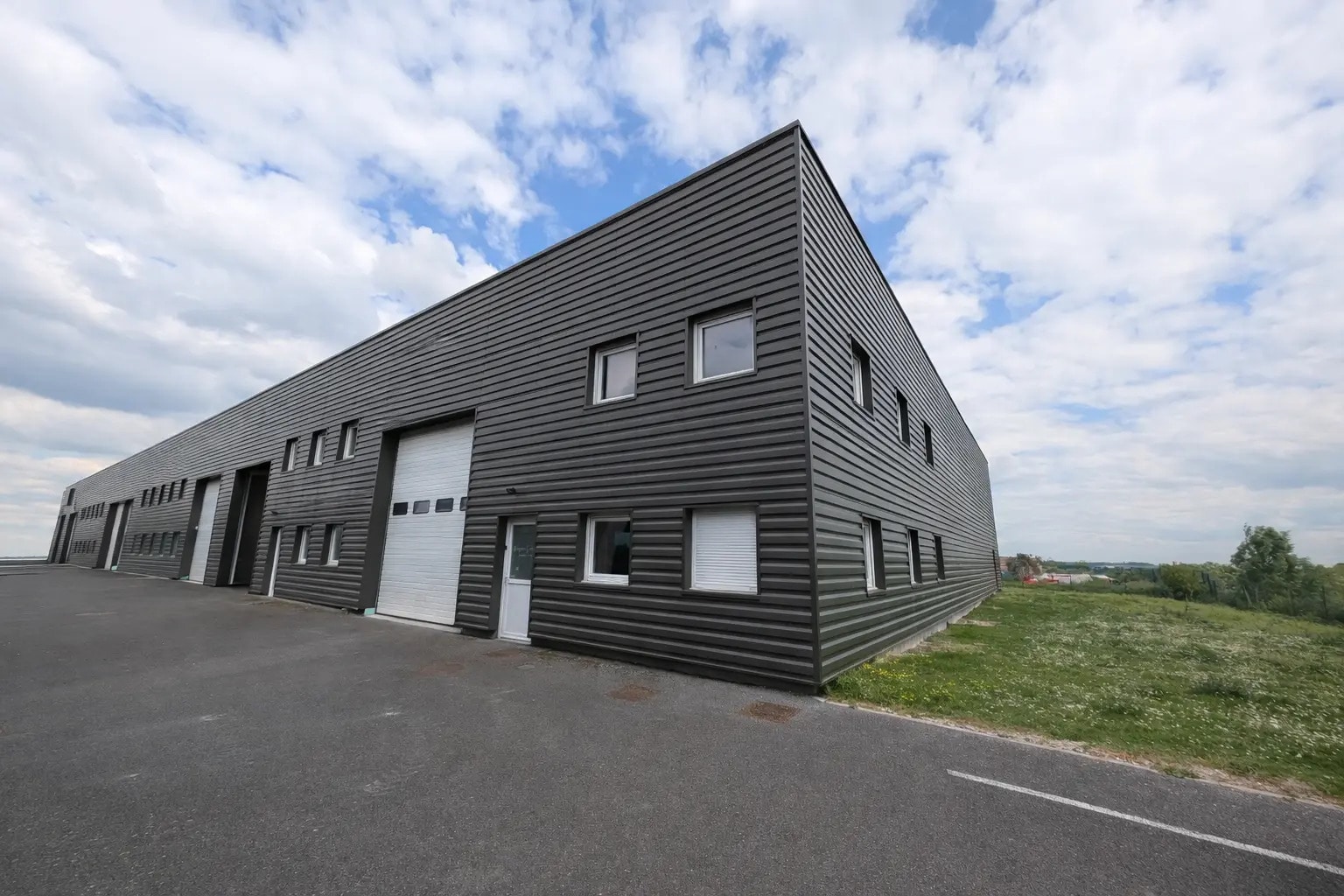 Rue Capitaine Georges Madon, Reims à vendre Photo de l’immeuble– Image 1 sur 5