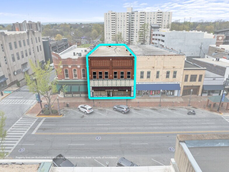 203 N Court St, Florence, AL à vendre - Photo de l’immeuble – Image 2 sur 17