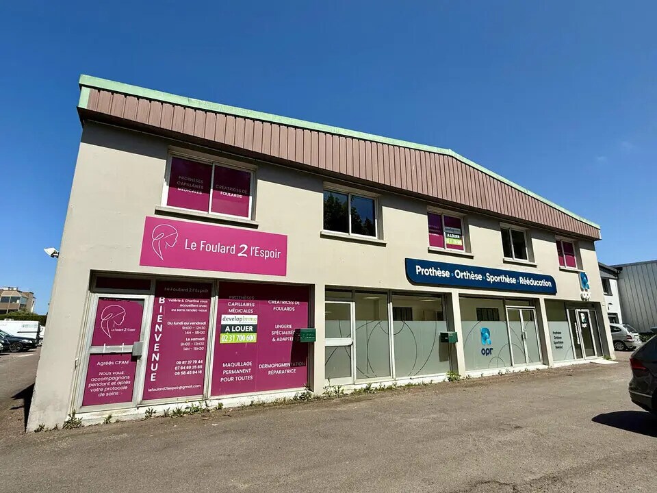 Bureau dans Hérouville-Saint-Clair à louer Photo de l’immeuble– Image 1 sur 14