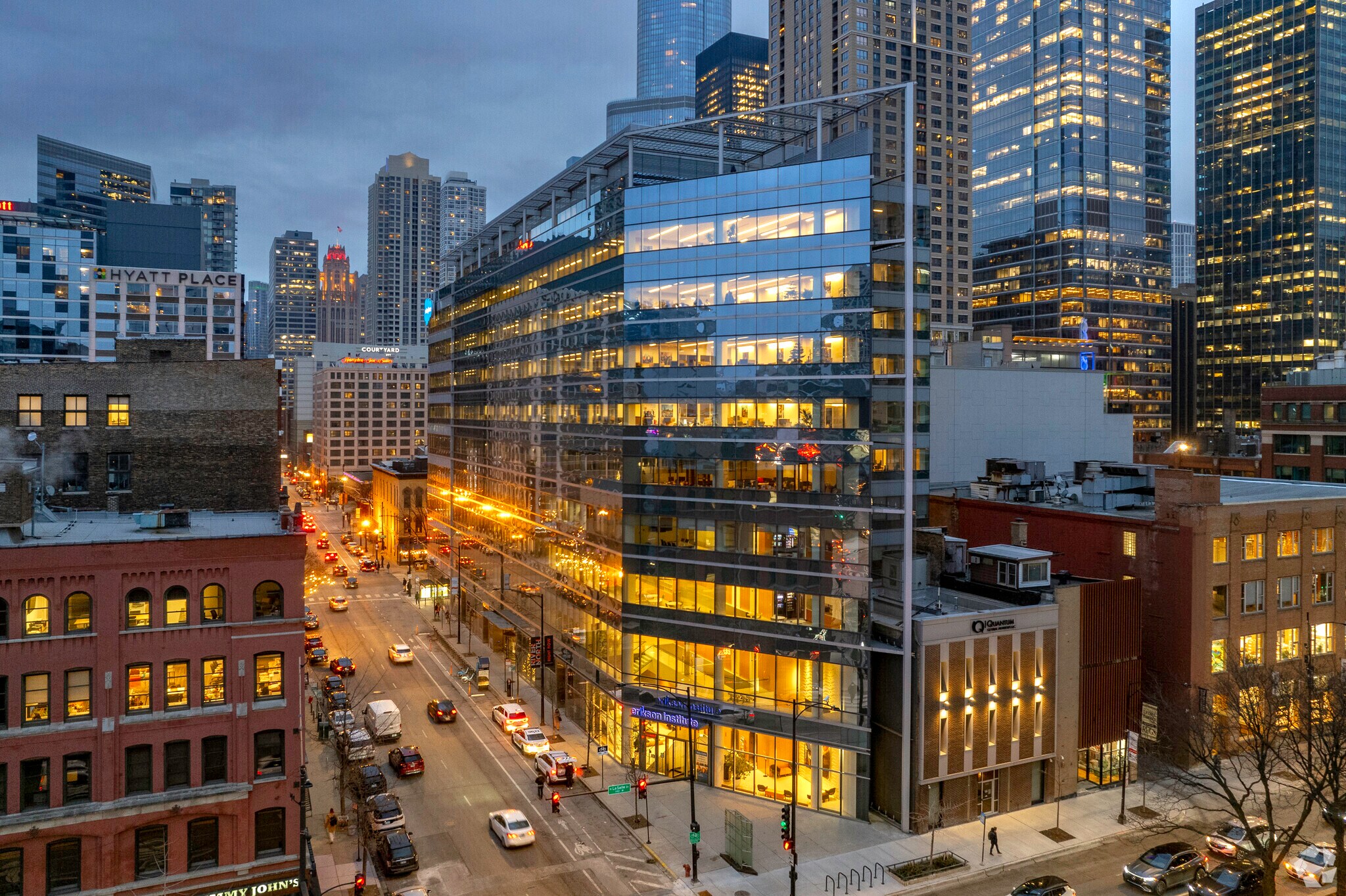 111 W Illinois St, Chicago, IL à louer Photo de l’immeuble– Image 1 sur 11