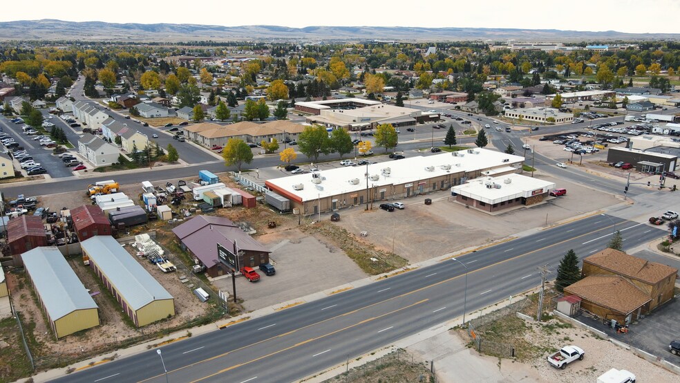 1660 N 4th St, Laramie, WY à louer - Photo de l’immeuble – Image 2 sur 12