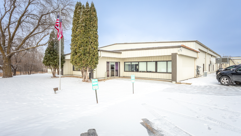 105 Donovan Dr, Alexandria, MN à vendre - Photo de l’immeuble – Image 3 sur 4