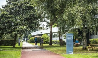 Plus de détails pour Bureau à louer