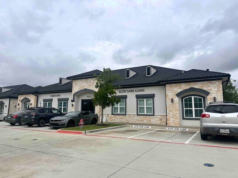 1173 W John Carpenter Fwy, Irving, TX à vendre - Photo de l’immeuble – Image 3 sur 7