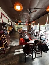 1350 Grant Rd, Mountain View, CA à louer Photo intérieure– Image 2 sur 6