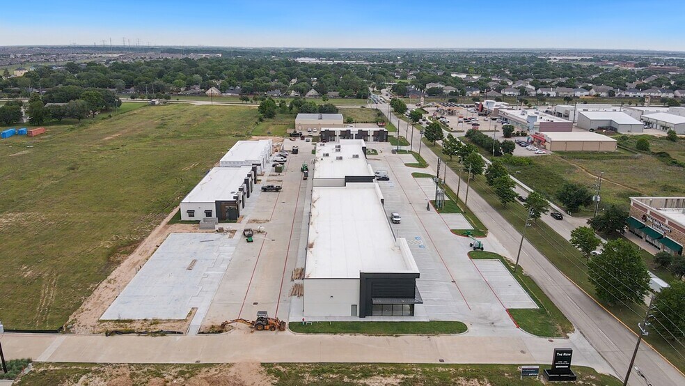2711 N Mason Rd, Katy, TX à vendre - Photo de l’immeuble – Image 3 sur 9