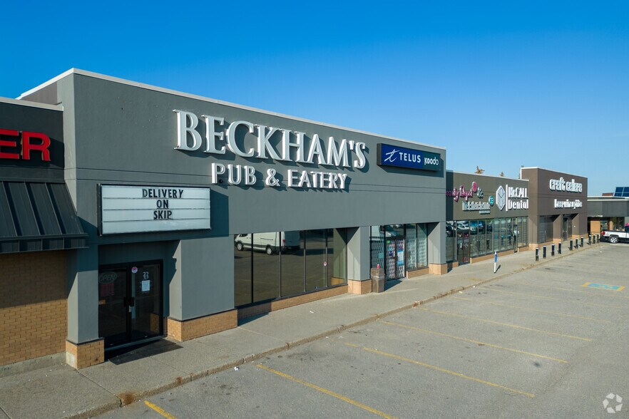 1345-1353 32 Av NE, Calgary, AB à louer - Photo de l’immeuble – Image 3 sur 6