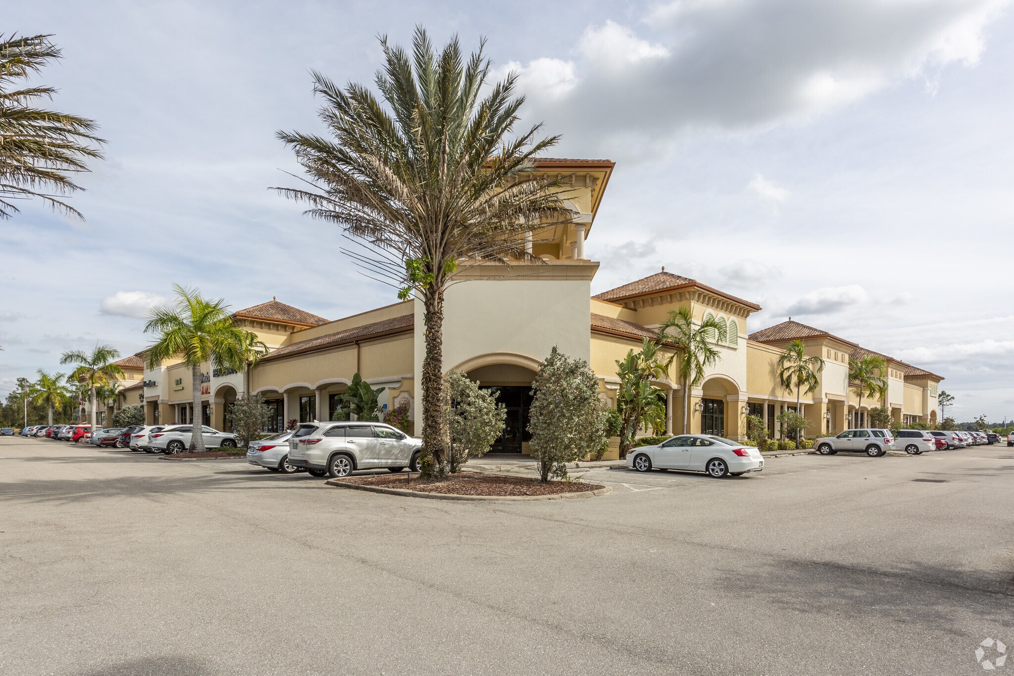 3571 Del Prado Blvd, Cape Coral, FL à louer Photo principale– Image 1 sur 5