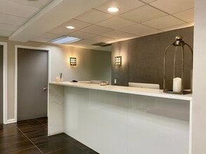 100 E Walton Pl, Chicago, IL à louer Photo intérieure– Image 2 sur 8