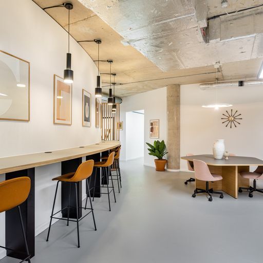 925 N La Brea Ave, Los Angeles, CA à louer - Photo intérieure – Image 1 sur 4