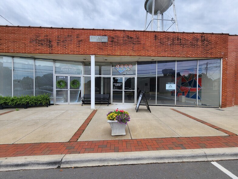 206 E Main St, Rockwell, NC à louer - Photo de l’immeuble – Image 2 sur 11