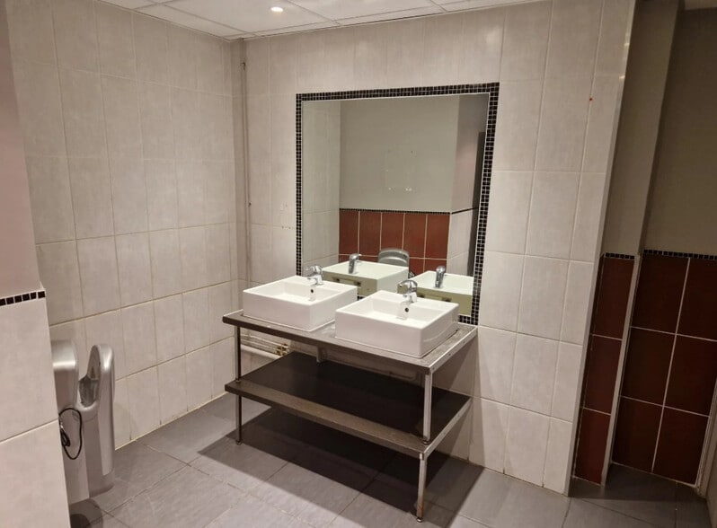 102 Rue Du Point Du Jour, Boulogne-Billancourt à vendre - Photo de l’immeuble – Image 3 sur 18