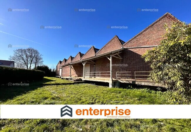 Plus de détails pour Local d’activités à vendre