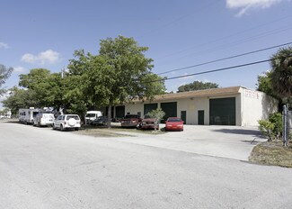 Plus de détails pour 109 SE 3rd Ct, Deerfield Beach, FL - Local d'activités à louer