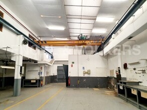 Industriel/Logistique dans Cornellà de Llobregat, Barcelona à louer Photo intérieure– Image 2 sur 21