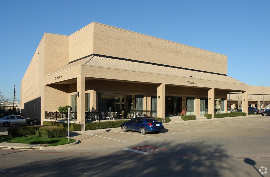 1250 Slocum St, Dallas, TX à louer - Photo de l’immeuble – Image 2 sur 7