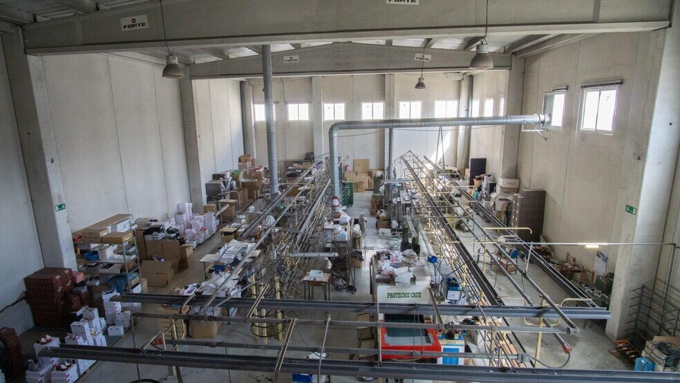 Industriel/Logistique dans Elda, Alicante à vendre - Photo intérieure – Image 2 sur 11