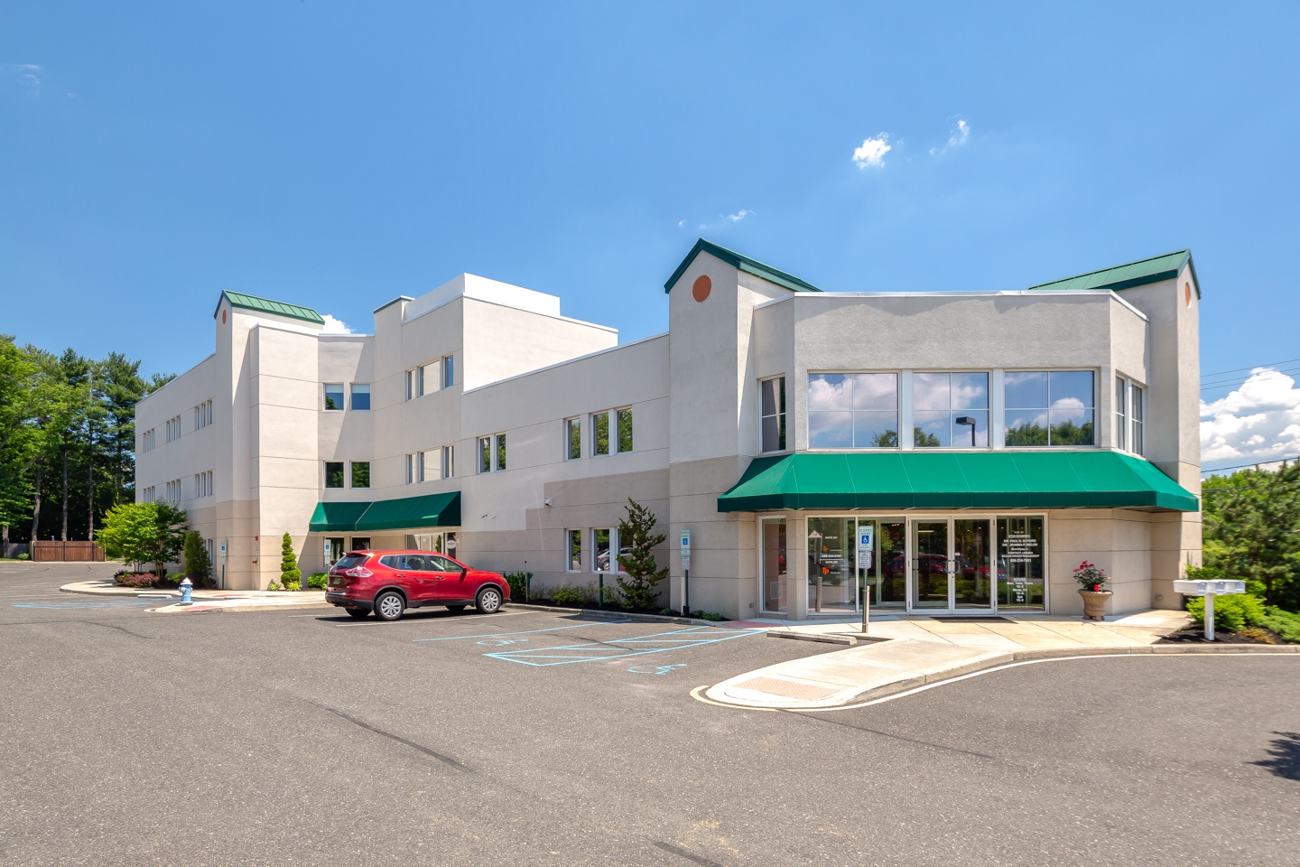 3221 Route 38, Mount Laurel, NJ à louer Photo de l’immeuble– Image 1 sur 13