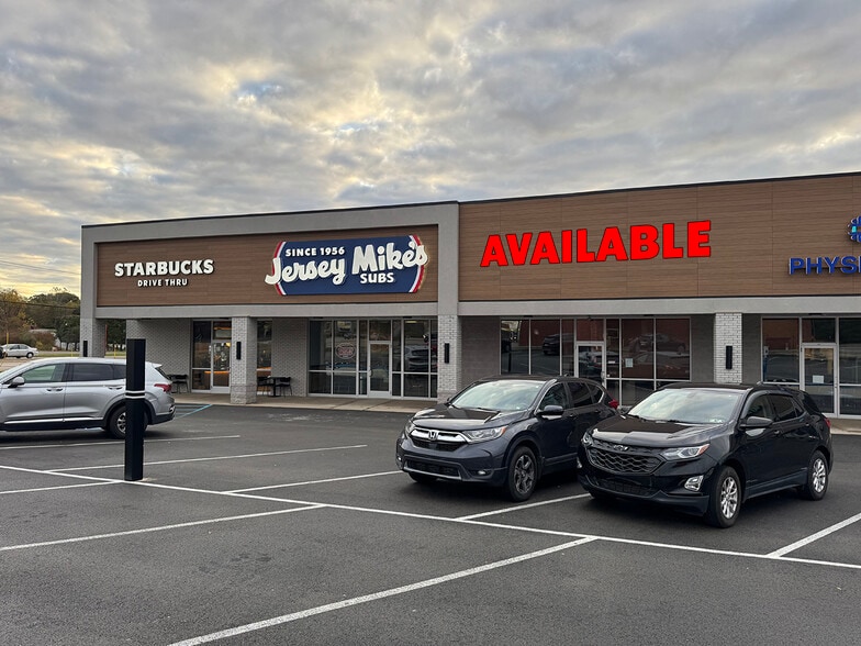 6543 Route 22, Delmont, PA à louer - Photo de l’immeuble – Image 3 sur 7