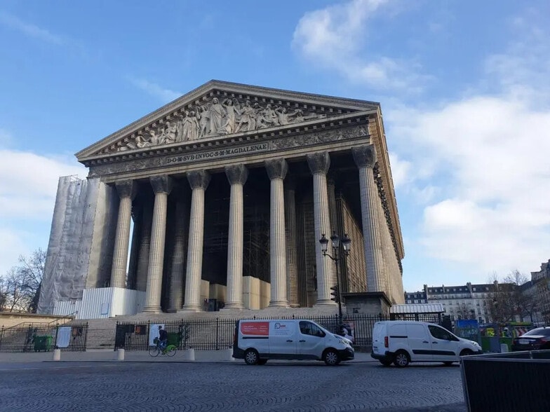 Bureau dans Paris à louer - Photo de l’immeuble – Image 2 sur 13