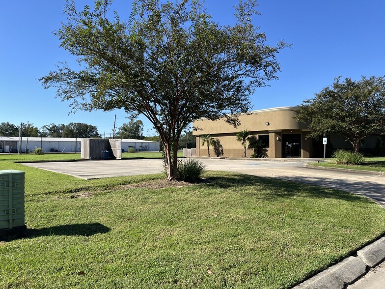 42124 Veterans Ave, Hammond, LA à vendre - Photo de l’immeuble – Image 3 sur 5