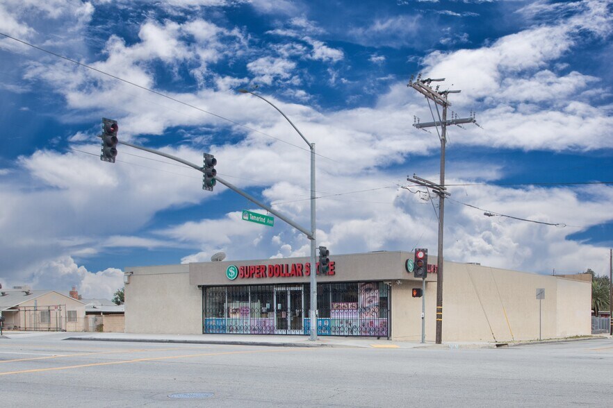 17525 Arrow Blvd, Fontana, CA à louer - Photo de l’immeuble – Image 1 sur 4