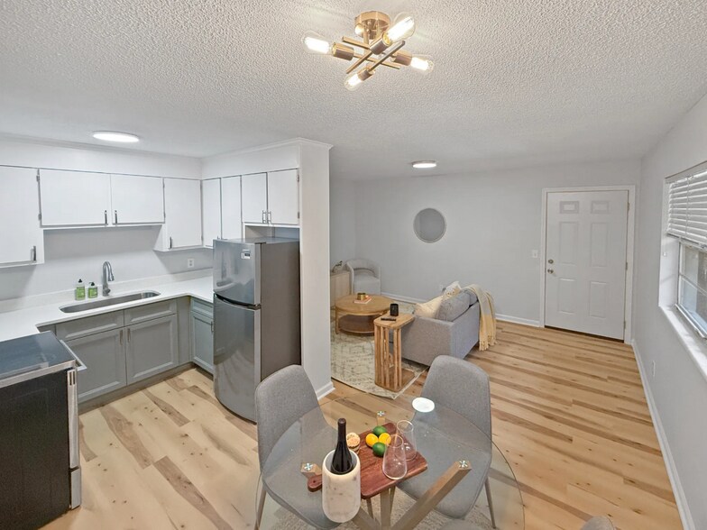 120 Fred St, Summerville, SC à vendre - Photo de l’immeuble – Image 2 sur 4