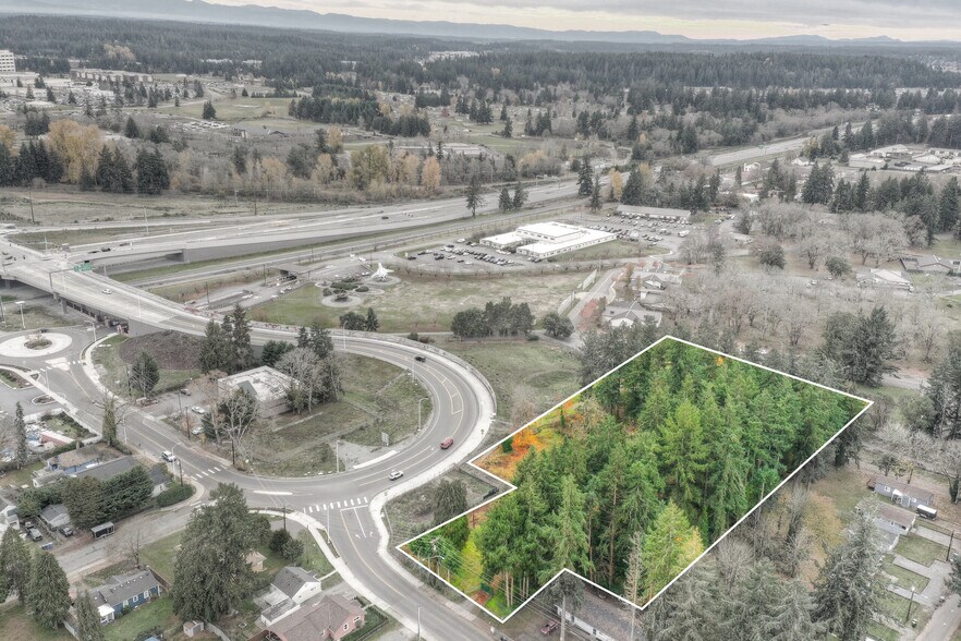 15515 Maas Ln SW, Lakewood, WA à vendre - Photo de l’immeuble – Image 3 sur 9