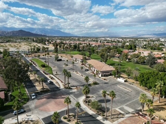 48630 Monroe St, Indio, CA à vendre - Photo de l’immeuble – Image 2 sur 27