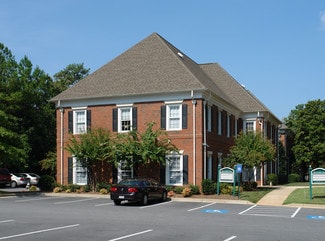 Plus de détails pour 6849 Peachtree Dunwoody Rd NE, Atlanta, GA - Bureau à louer