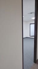 235 NE Loop 820, Hurst, TX à louer - Vidéo sur l’annonce professionnelle 