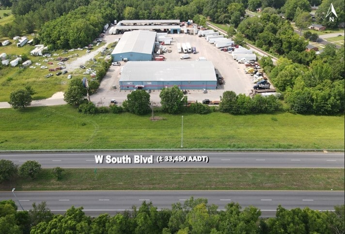 720 W South Blvd, Montgomery, AL à louer Photo de l’immeuble– Image 1 sur 14