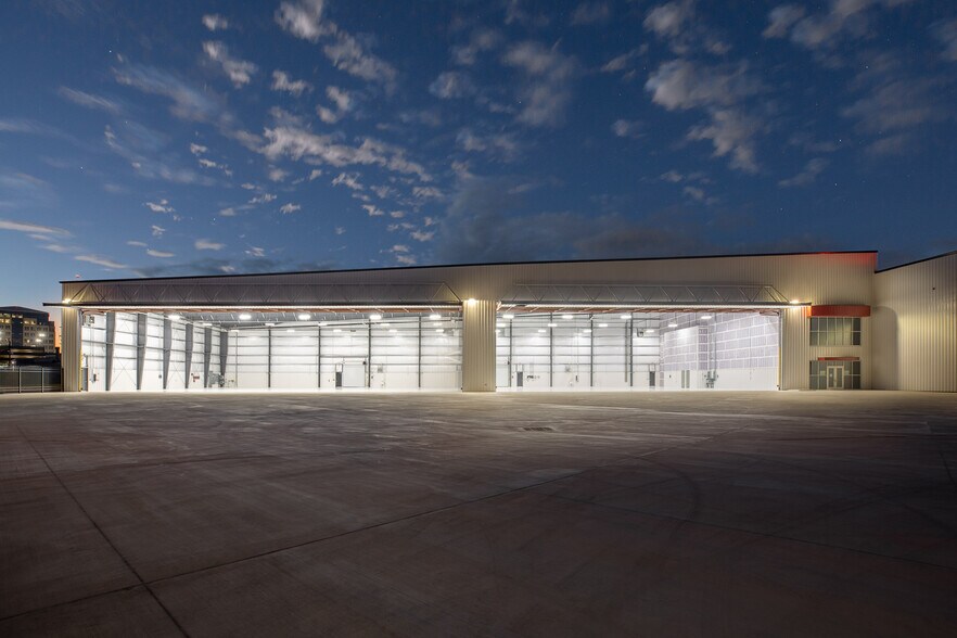 10440 John Cape Rd, San Antonio, TX à louer - Photo de l’immeuble – Image 2 sur 4