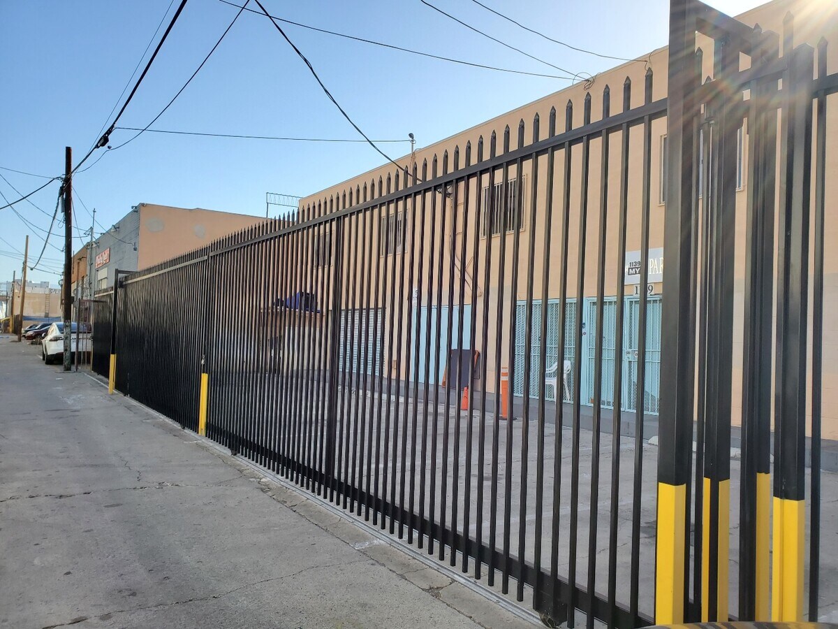 View Photo