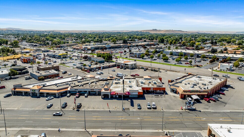 101-131 Vista Way, Kennewick, WA à vendre - Photo de l’immeuble – Image 2 sur 5