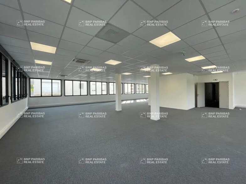 Bureau dans Nantes à louer - Photo de l’immeuble – Image 3 sur 14