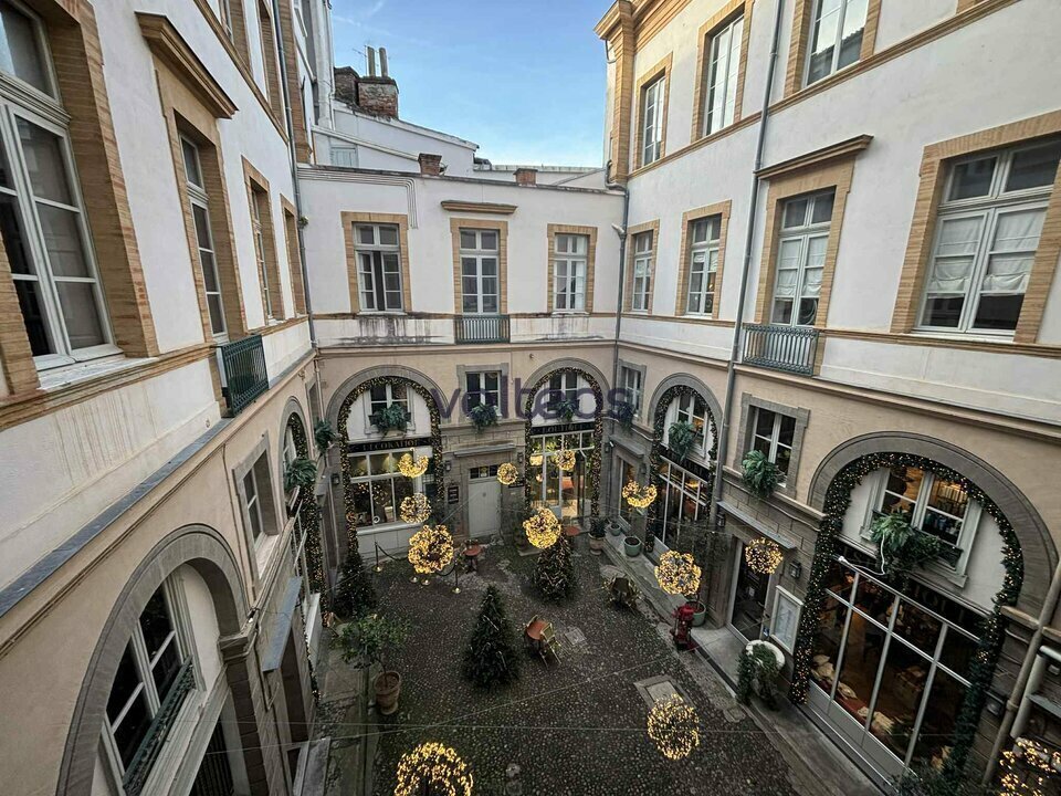 9 Rue Saint Antoine Du T, Toulouse à louer Photo de l’immeuble– Image 1 sur 6