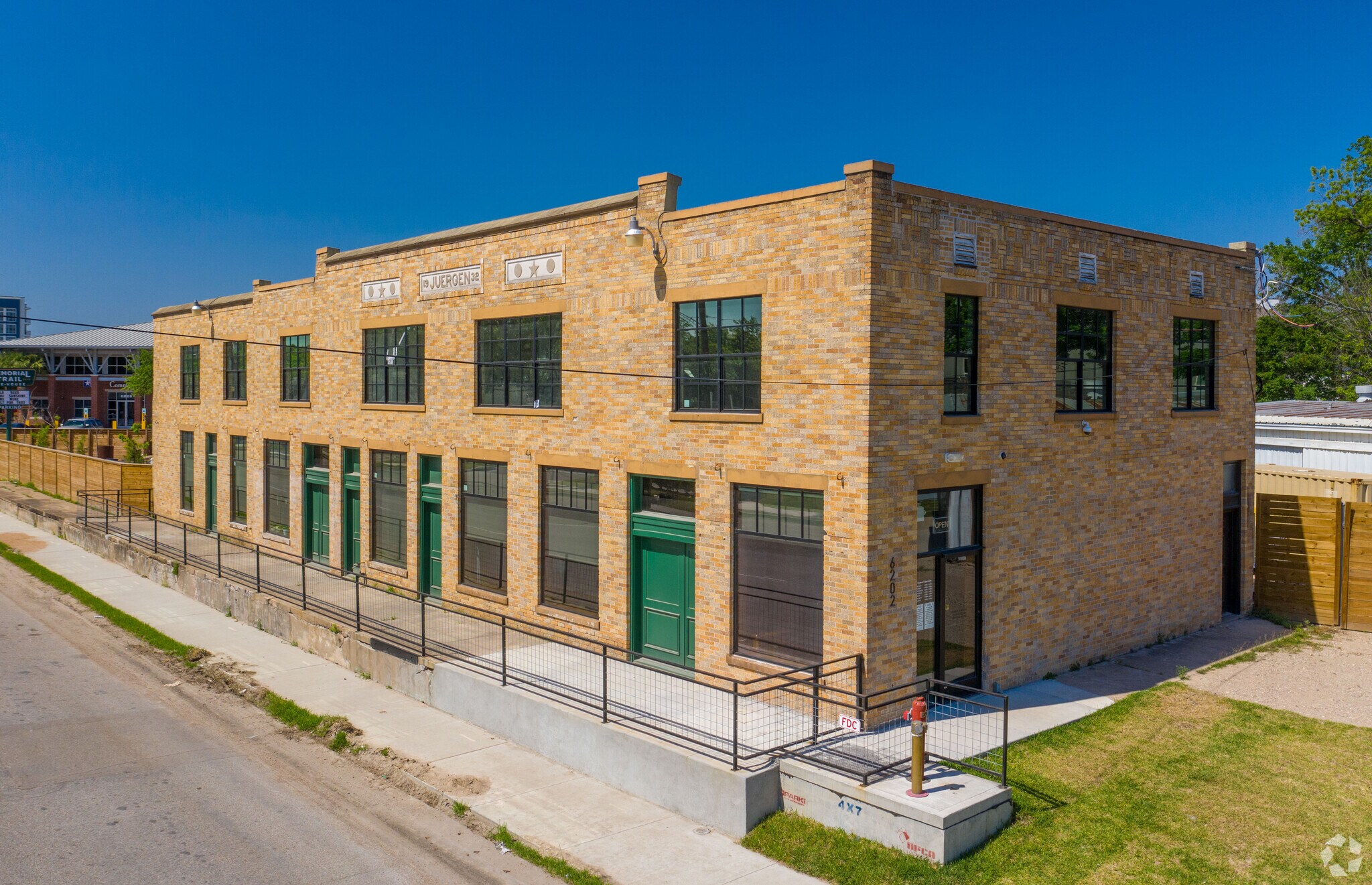 6202 Washington Ave, Houston, TX à louer Photo de l’immeuble– Image 1 sur 6