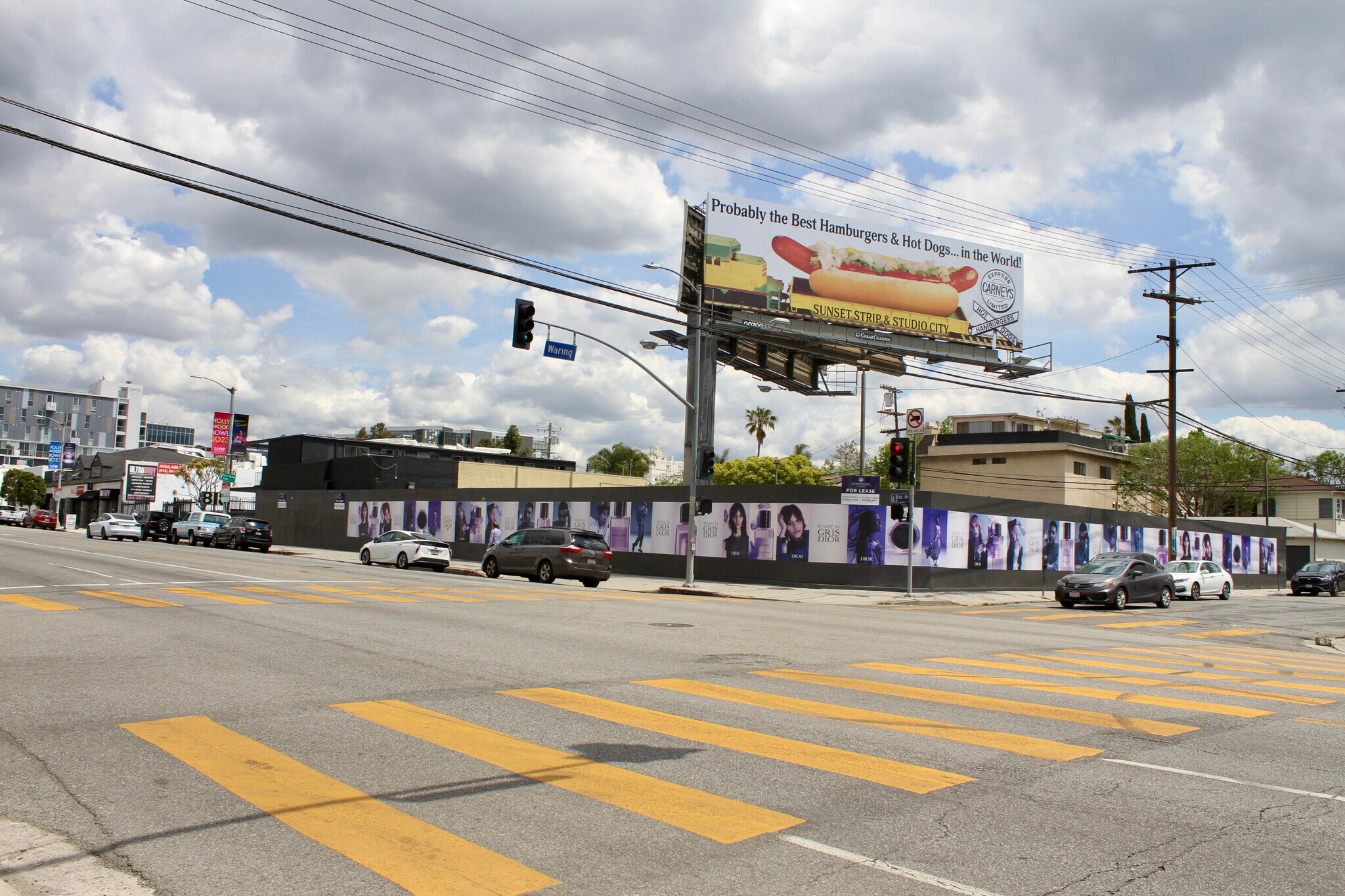 800-814 N La Brea Ave, Los Angeles, CA à louer Photo de l’immeuble– Image 1 sur 9