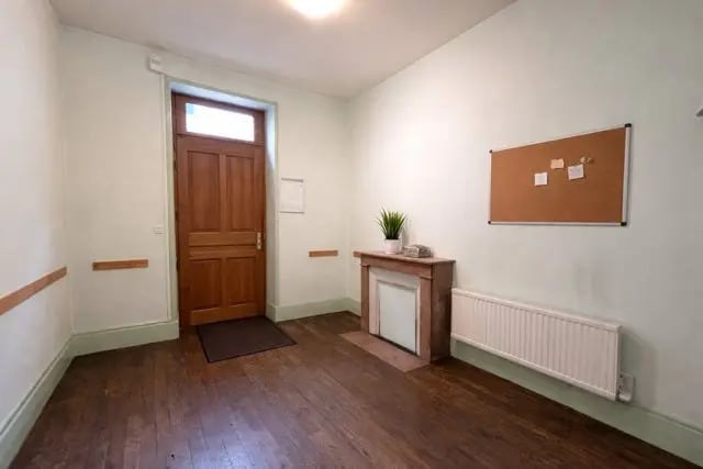 Bureau dans Chalon-sur-Saône à louer - Photo intérieure – Image 1 sur 3
