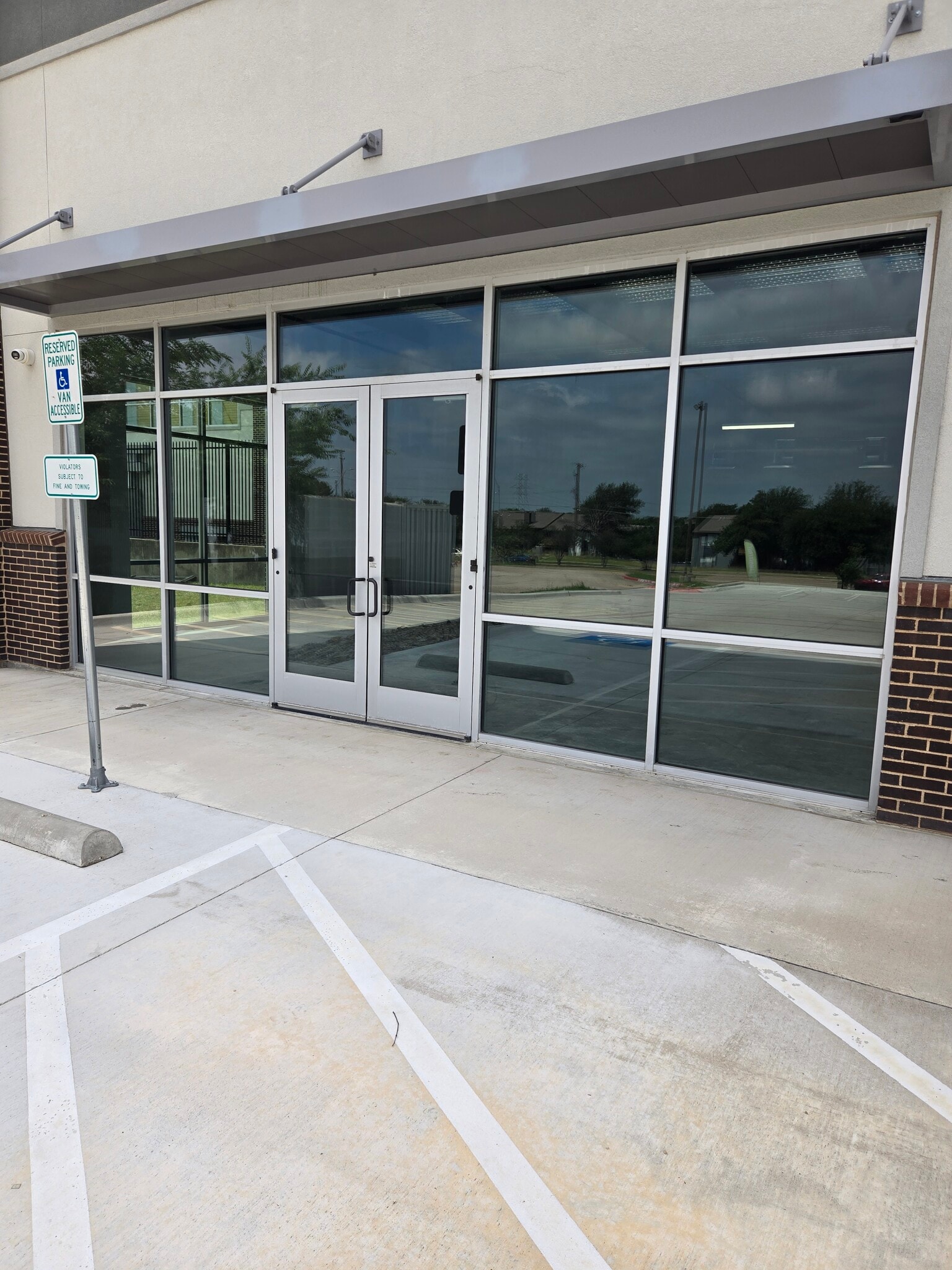 4925 Denton Hwy, Haltom City, TX à louer Photo intérieure– Image 1 sur 3