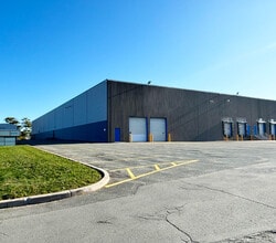 200 Bluewater Rd, Bedford, NS à louer Photo de l’immeuble– Image 1 sur 4
