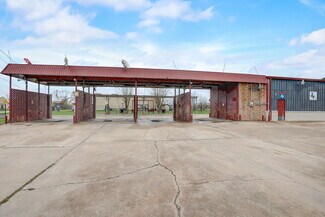 Plus de détails pour 6034 Brookside Rd, Pearland, TX - Spécialisé à vendre
