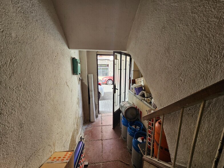 Local commercial dans Ávila, Ávila à vendre - Photo intérieure – Image 2 sur 11
