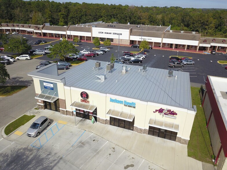 950 W Tharpe St, Tallahassee, FL à louer - Photo de l’immeuble – Image 3 sur 4