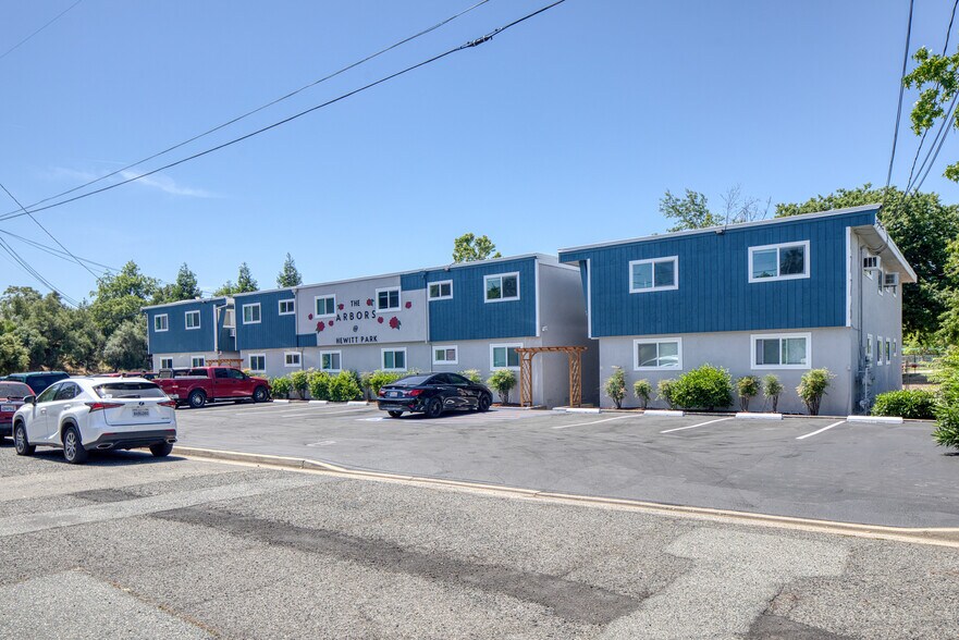 1776 Daryl Porter Way, Oroville, CA à vendre - Photo de l’immeuble – Image 3 sur 13