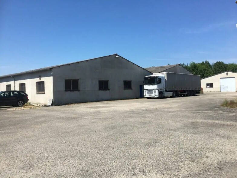 Industriel/Logistique dans Albias à louer - Photo de l’immeuble – Image 2 sur 10